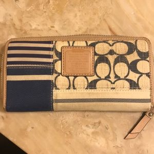 Coach wallet